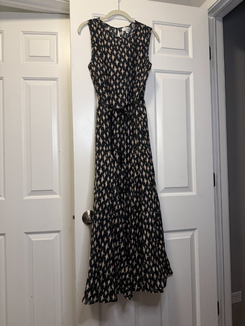 Velvet by Graham & Spencer Ikat Print Sleeveless Midi Dress Size L